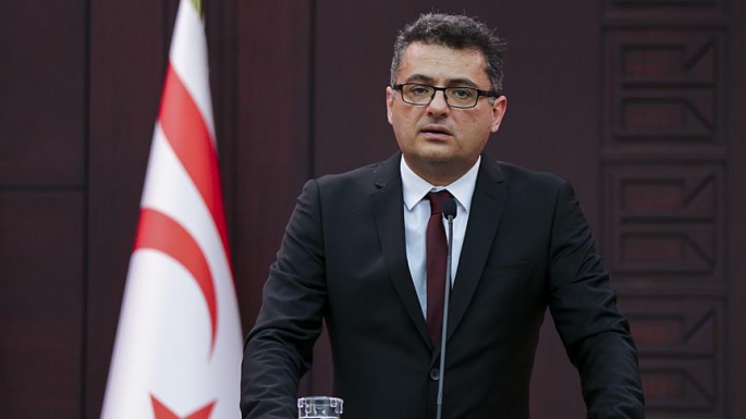 Erhürman: “Asgari ücret artıyor, alım gücü düşüyor, ekonomi yönetilmiyor”