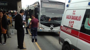 Metrobüsün çarptığı çocuk hayatını kaybetti