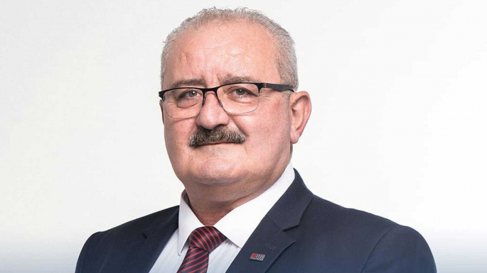 Köseoğlu: “Devletin halkına hizmet edecek hali kalmadı”